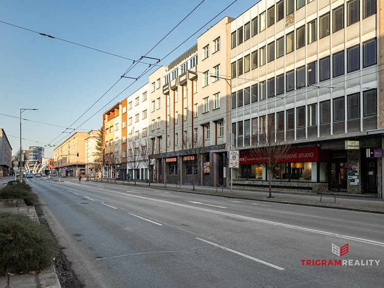 Pronájem kanceláře 23 m² - foto 2