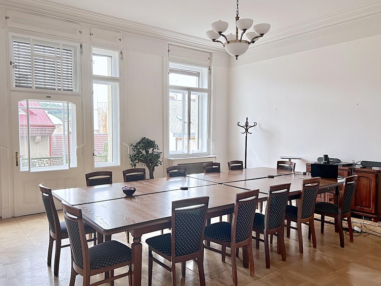 Pronájem kanceláře 538 m² - foto 4