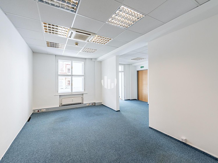 Pronájem kanceláře 666 m² - foto 3