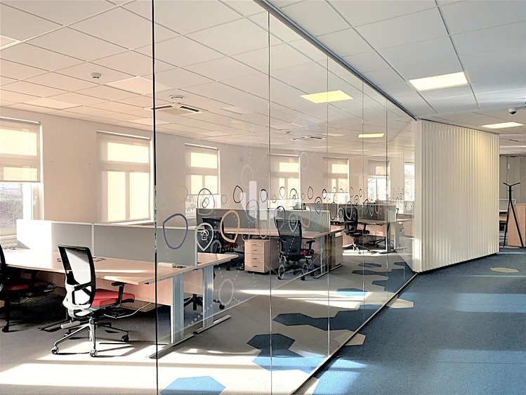 Pronájem kanceláře 526 m² - foto 4