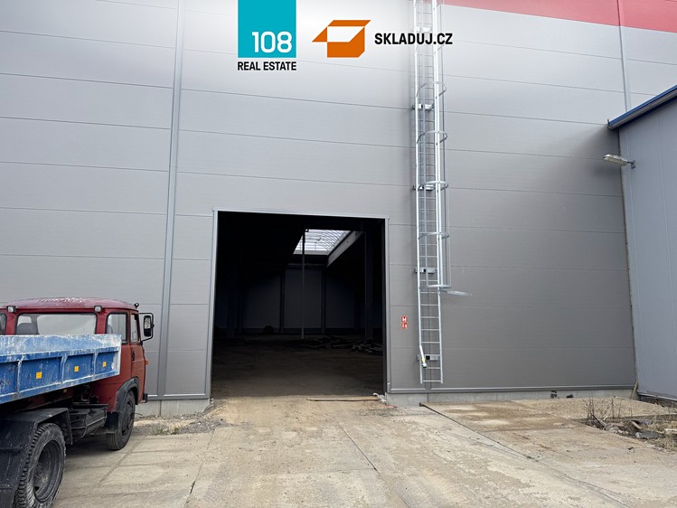 Pronájem skladového prostoru 3 600 m² - foto 3