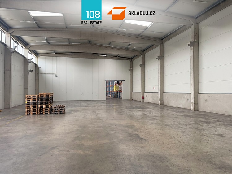 Pronájem skladového prostoru 1 244 m² - foto 7