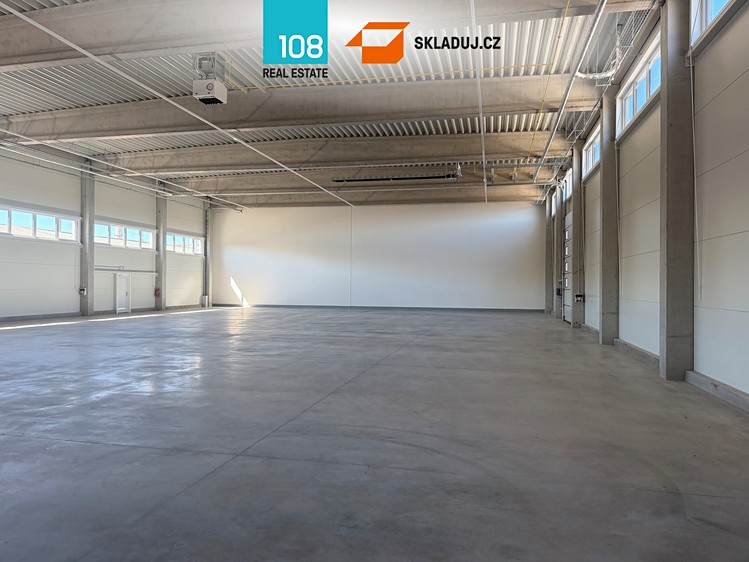 Pronájem skladového prostoru 1 026 m² - foto 6