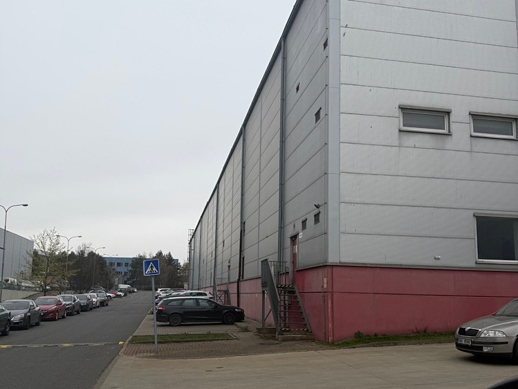 Pronájem skladového prostoru 1 855 m² - foto 3