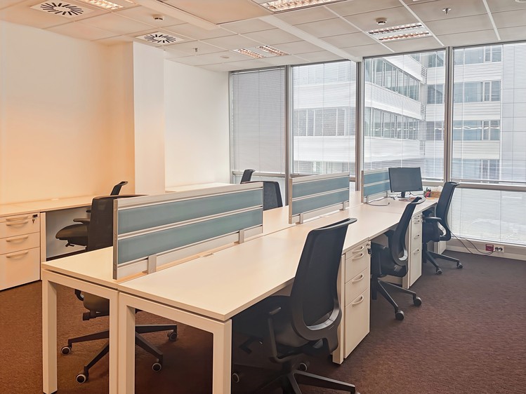 Pronájem kanceláře 30 m² - foto 1