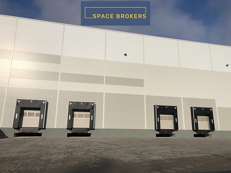 Pronájem skladového prostoru 5 000 m² - foto 2