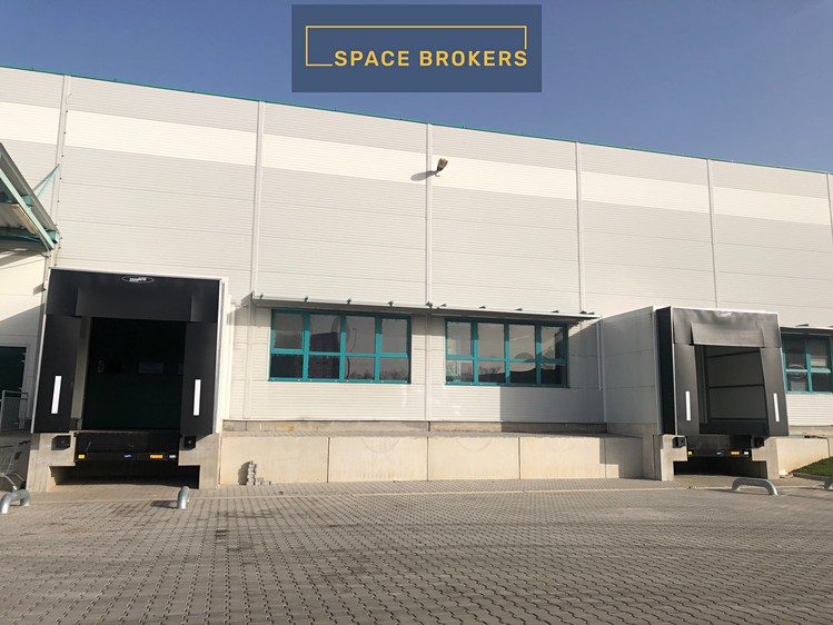 Pronájem skladového prostoru 4 000 m² - foto 2