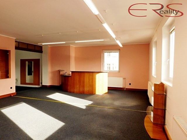 Pronájem kanceláře 60 m² - foto 6