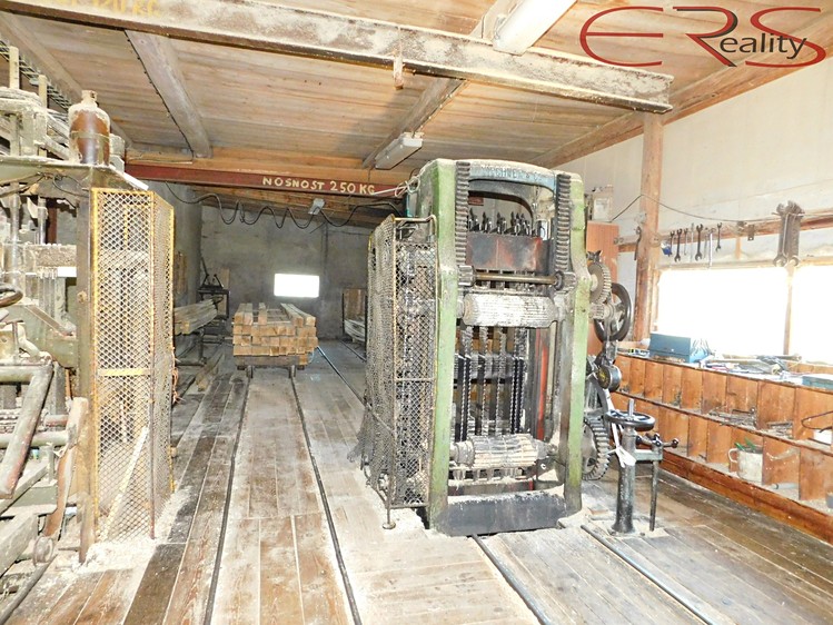 Pronájem výrobní haly, prostoru 980 m² - foto 4