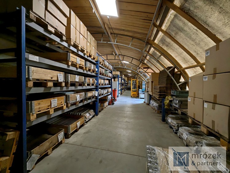 Pronájem výrobní haly, prostoru 835 m² - foto 4