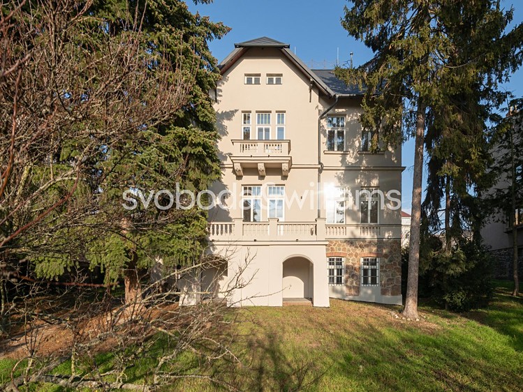 Pronájem kanceláře 120 m² - foto 7