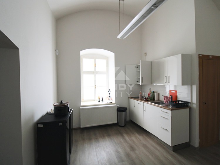 Pronájem obchodního prostoru 121 m² - foto 6
