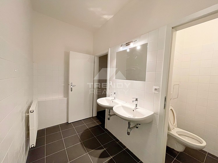 Pronájem obchodního prostoru 121 m² - foto 7