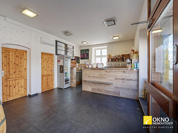 Pronájem obchodního prostoru 70 m² - foto 2