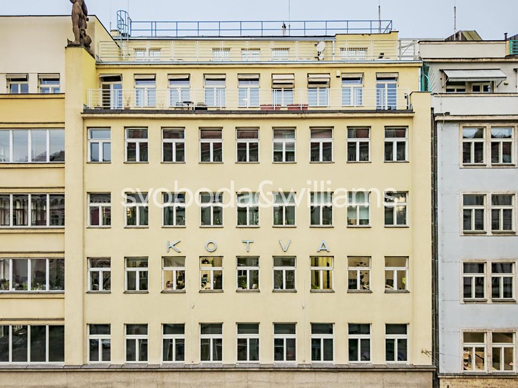 Pronájem kanceláře 296 m² - foto 4