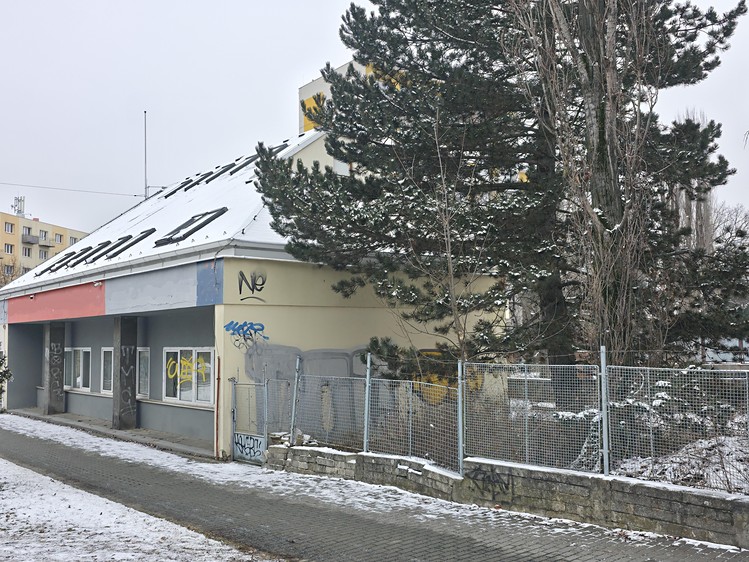 Pronájem výrobní haly, prostoru 132 m² - foto 1