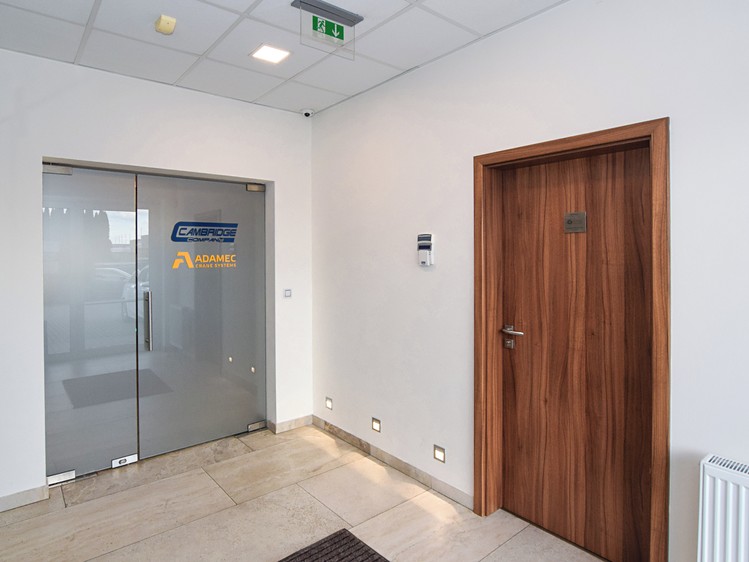 Pronájem kanceláře 112 m² - foto 5