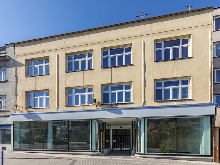 Pronájem obchodního prostoru 102 m² - foto 1