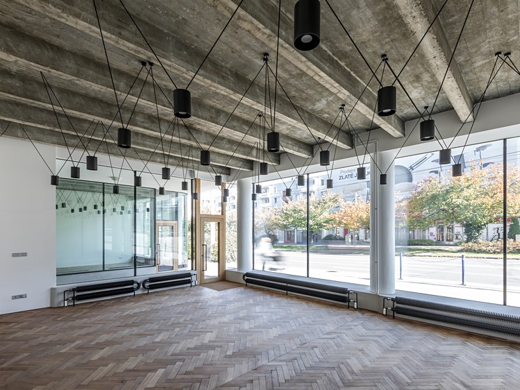 Pronájem obchodního prostoru 102 m² - foto 5