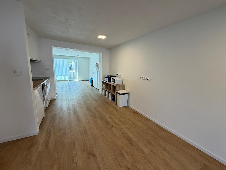Pronájem obchodního prostoru 75 m² - foto 2