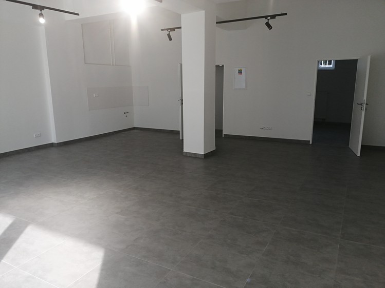 Pronájem obchodního prostoru 87 m² - foto 3