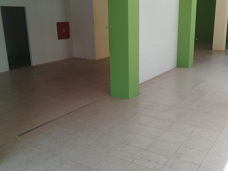 Pronájem obchodního prostoru 156 m² - foto 2