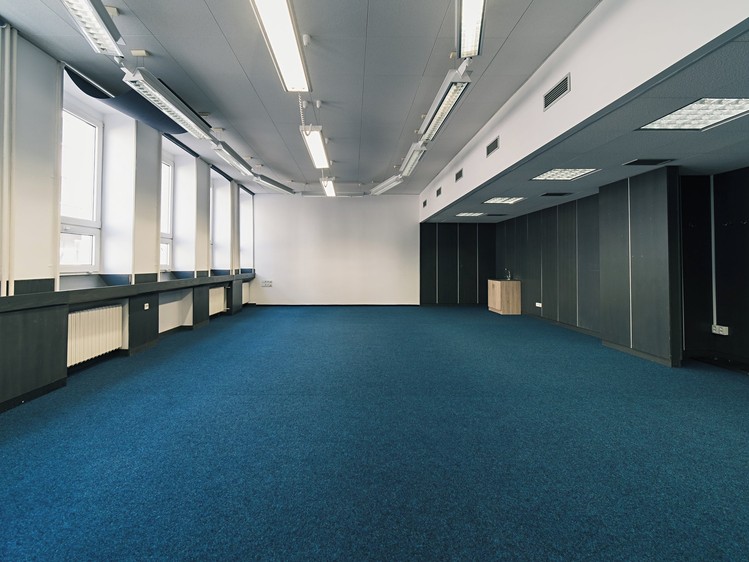 Pronájem kanceláře 20 m² - foto 5