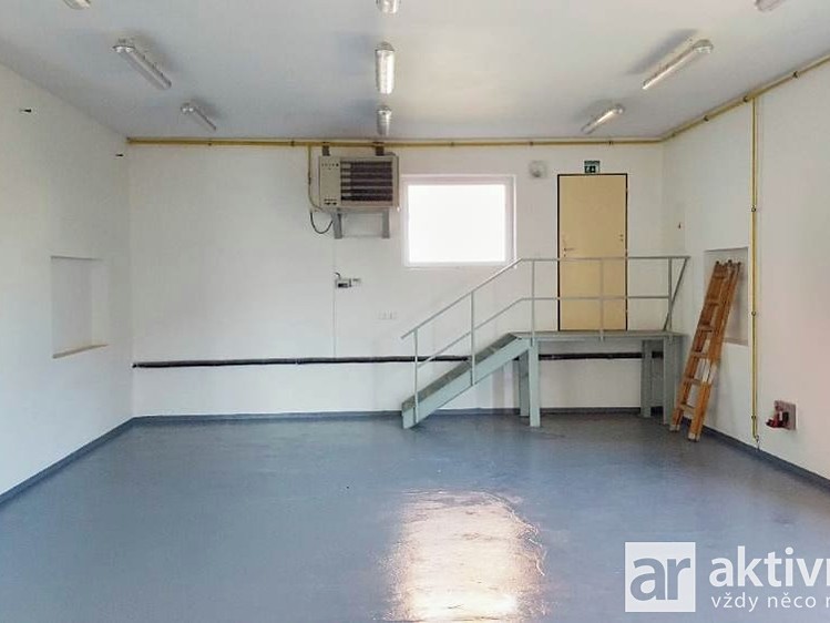 Pronájem skladového prostoru 316 m² - foto 2
