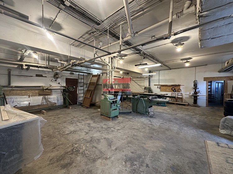 Pronájem výrobní haly, prostoru 200 m² - foto 1