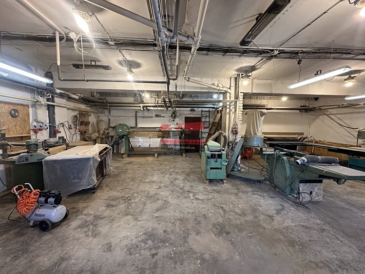 Pronájem výrobní haly, prostoru 200 m² - foto 2