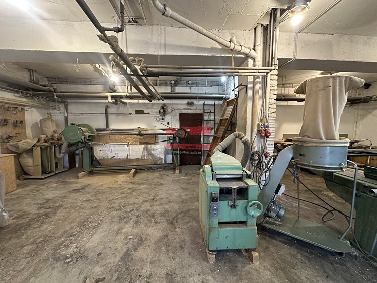 Pronájem výrobní haly, prostoru 200 m² - foto 4