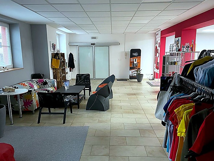 Pronájem kanceláře 178 m² - foto 5