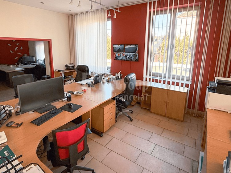 Pronájem komerční nemovitosti 734 m² - foto 6