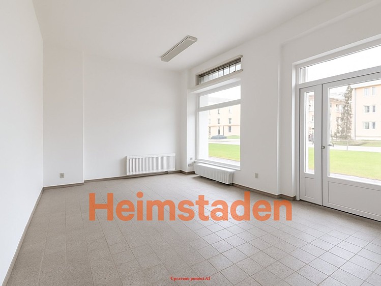 Pronájem kanceláře 165 m² - foto 5