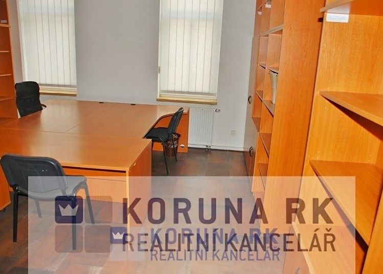 Pronájem kanceláře 45 m² - foto 5