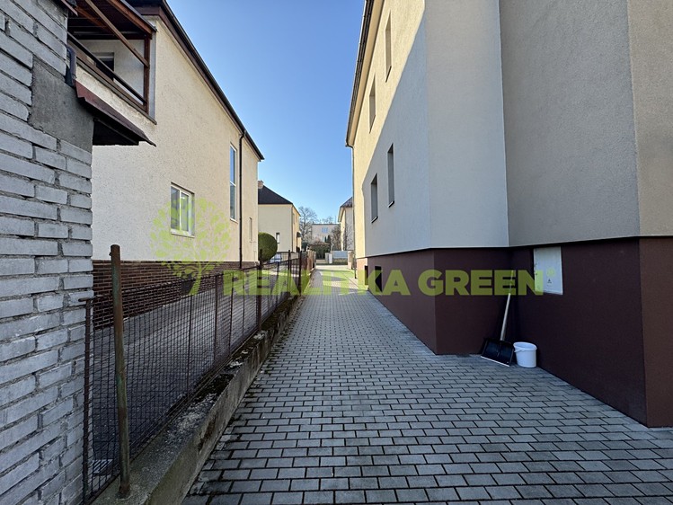 Pronájem komerční nemovitosti 110 m² - foto 4