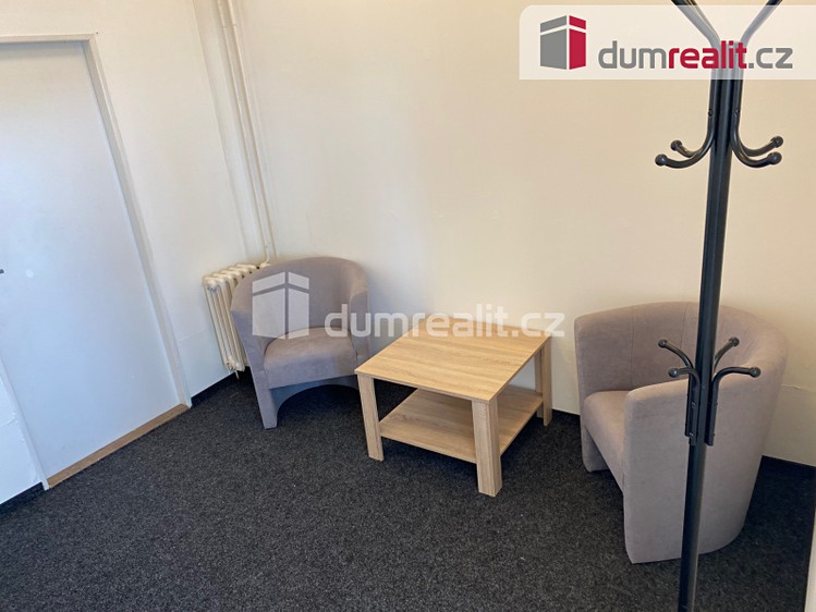 Pronájem kanceláře 26 m² - foto 2