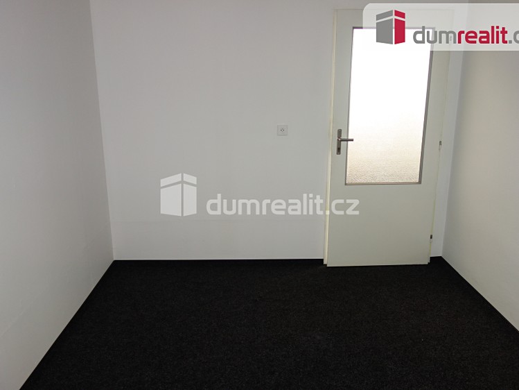 Pronájem kanceláře 26 m² - foto 6