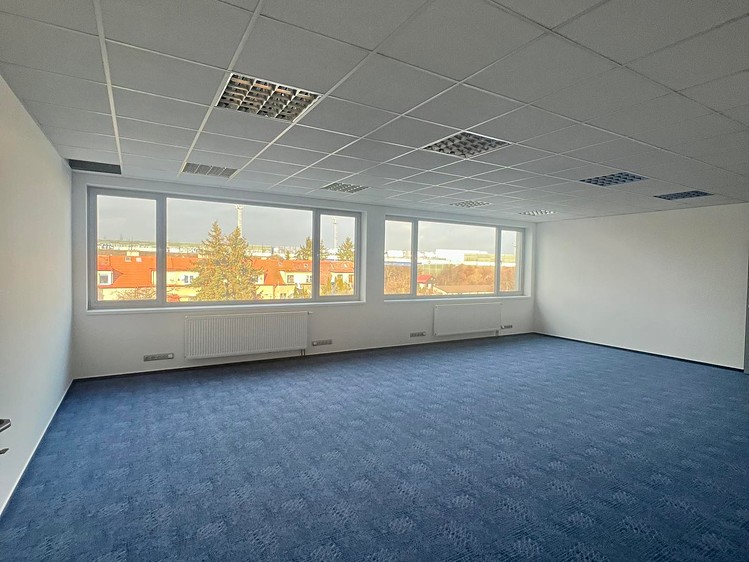 Pronájem kanceláře 65 m² - foto 5
