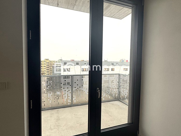 Pronájem kanceláře 64 m² - foto 2