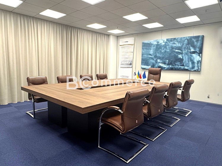 Pronájem kanceláře 240 m² - foto 8