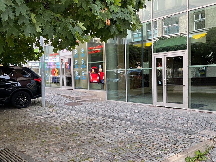 Pronájem kanceláře 273 m² - foto 3