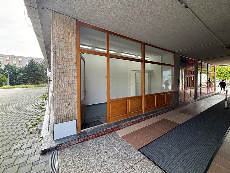 Pronájem obchodního prostoru 14 m² - foto 2