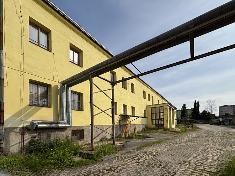 Pronájem skladového prostoru 140 m² - foto 2