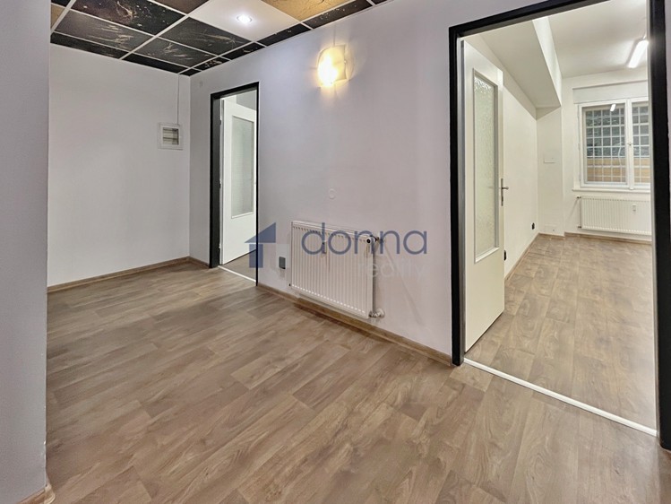 Pronájem obchodního prostoru 139 m² - foto 6