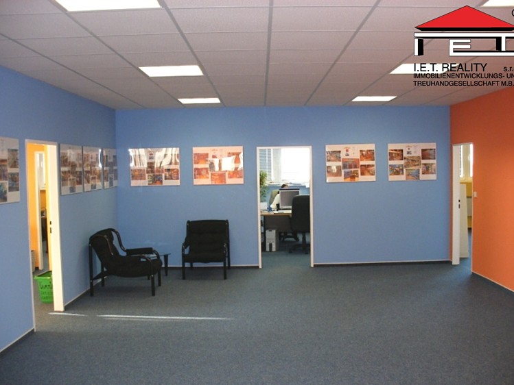 Pronájem kanceláře 13 m² - foto 1