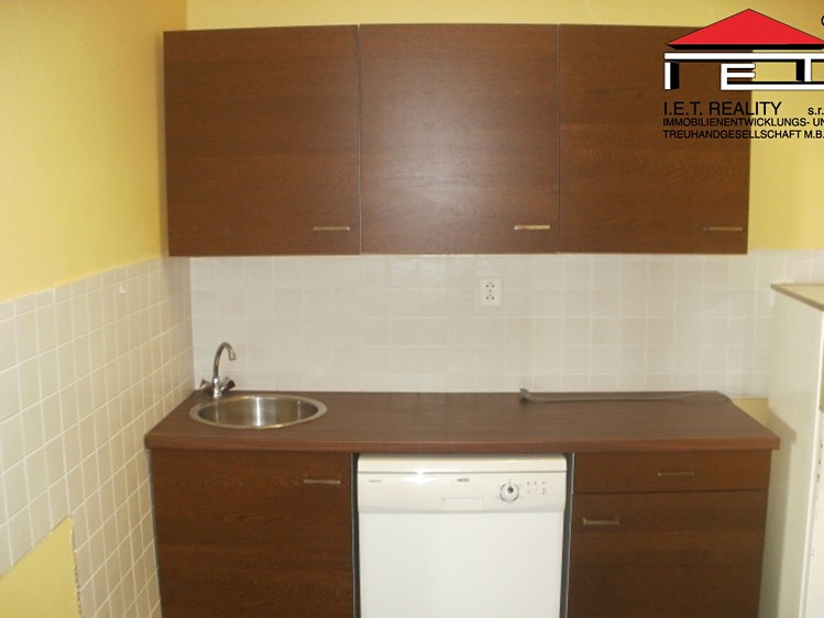 Pronájem kanceláře 13 m² - foto 2