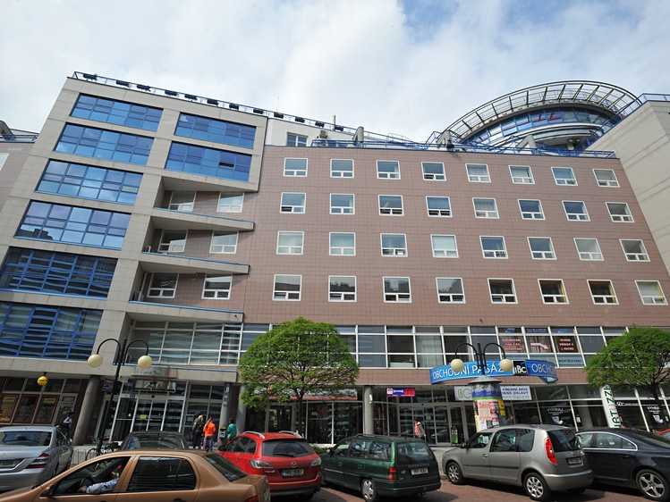 Pronájem kanceláře 18 m² - foto 1