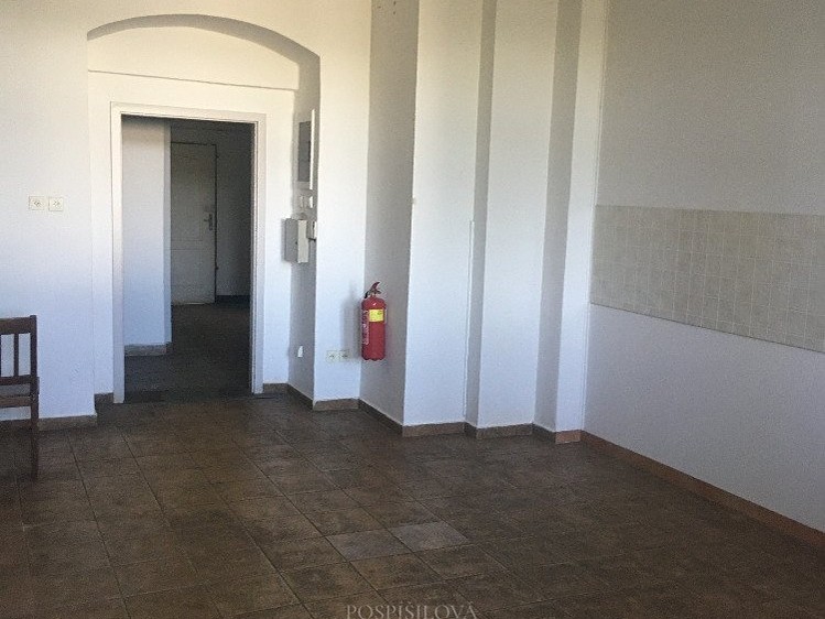 Pronájem skladového prostoru 184 m² - foto 2