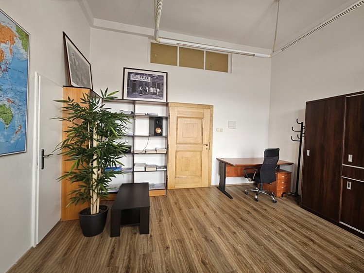 Pronájem kanceláře 29 m² - foto 8